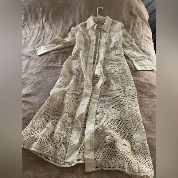 Long button up crochet top - Picture 2 of 4